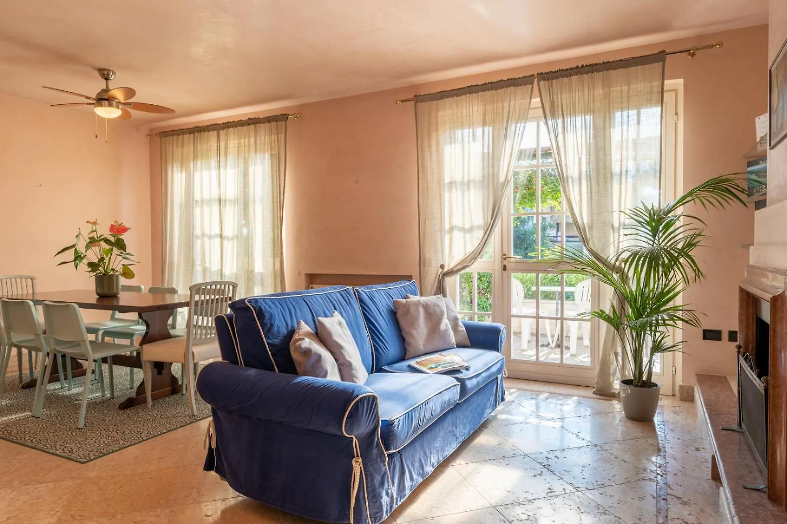 ***  סירמיונה Hotel Desiree - Garda Lake Collection איטליה