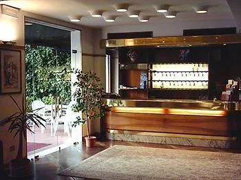 Hotel Desiree - Garda Lake Collection Sirmione 3*,  Italien