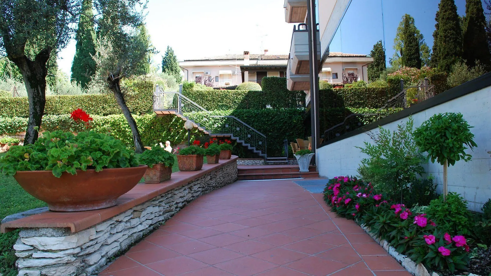 ***  סירמיונה Hotel Desiree - Garda Lake Collection איטליה