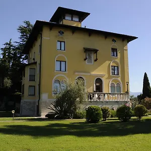 Apartment Callas 16, Sirmione