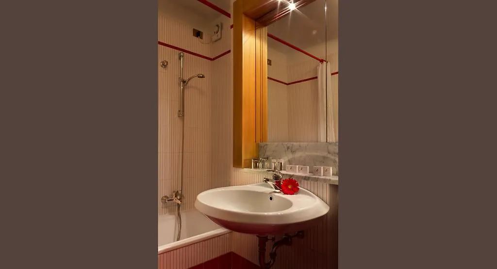 Hotel Desiree - Garda Lake Collection Sirmione Italy