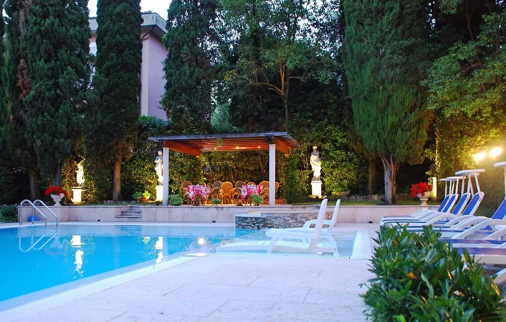 Hotel Desiree - Garda Lake Collection Sirmione