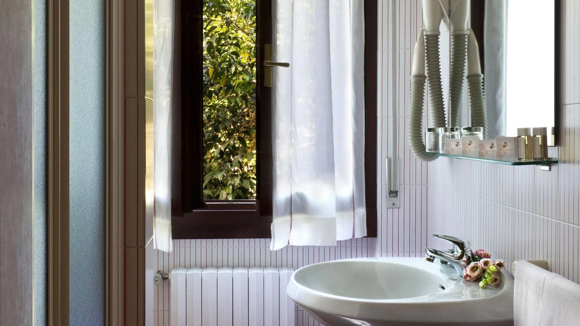 Hotel Desiree - Garda Lake Collection Sirmione